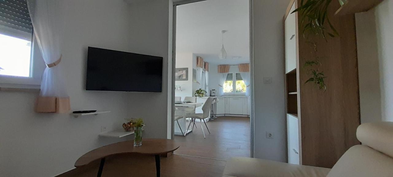 Apartment Sunrise, Polje - Otok Krk Exterior photo